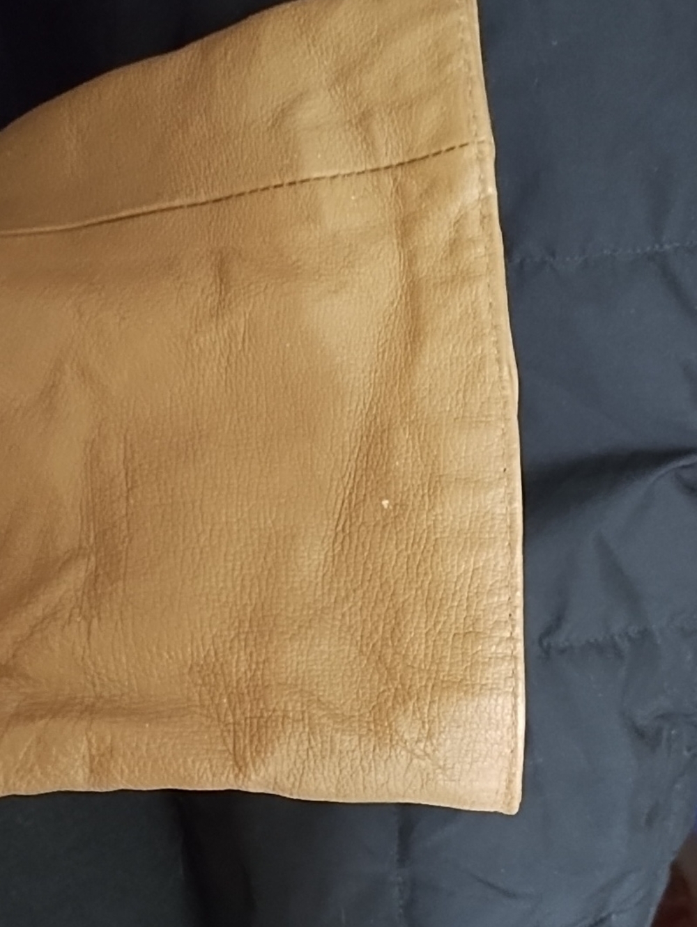Leather Jacket - Picture 4 of 7